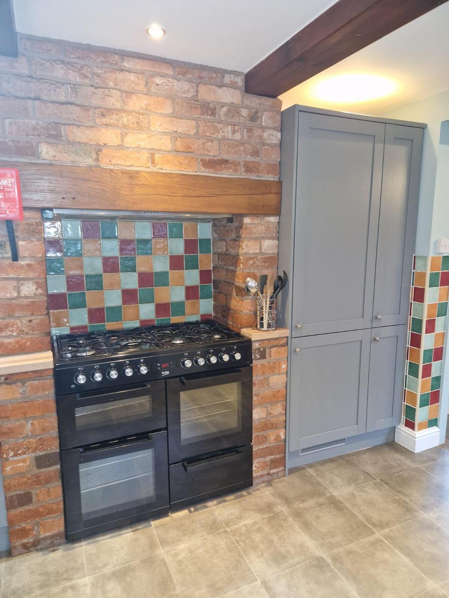 Hereford - Falcon House - Spacious 5 Bedroom House With Games Room - Sleeps 14 Guests - Great Property For Family & Friends Gathering Together - Hosted By Rentmyhouse Bagian luar foto